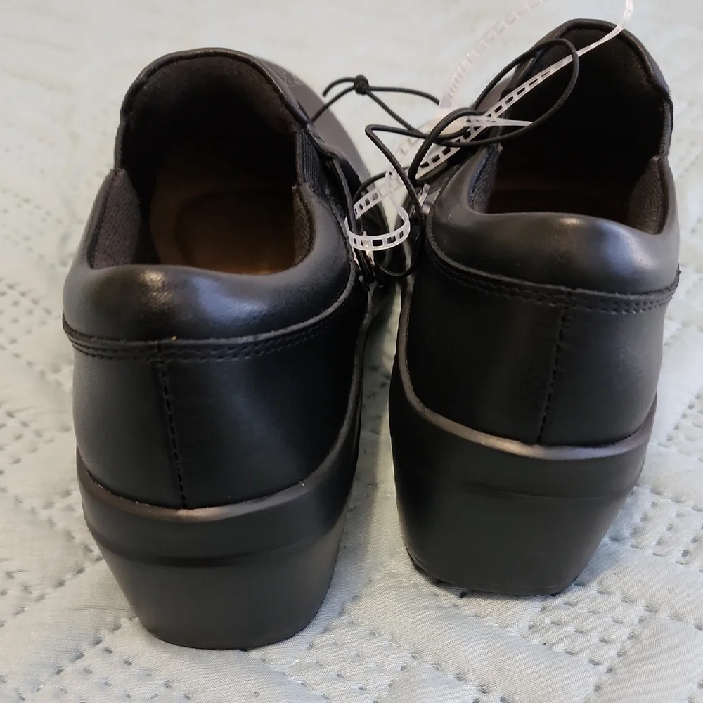 Clarks Black Leather Comfort Loafers